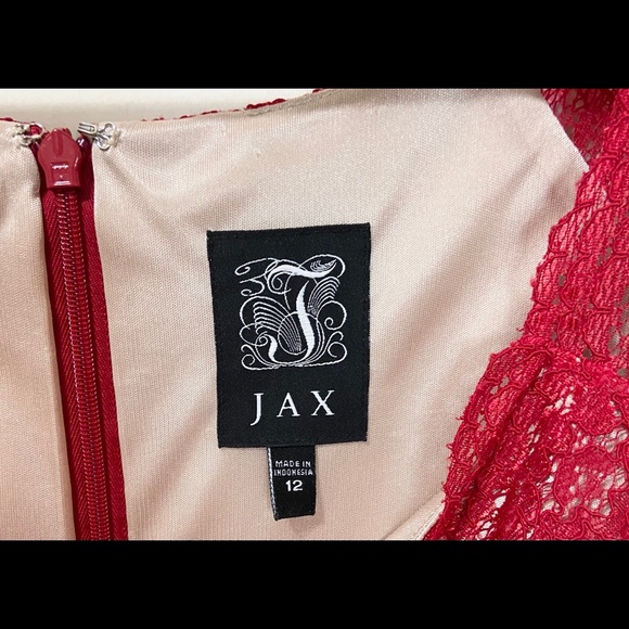 SOLD-----------Jax Women's Size 12 Red Lace Lined Knee Length Dress - Picture 7 of 14